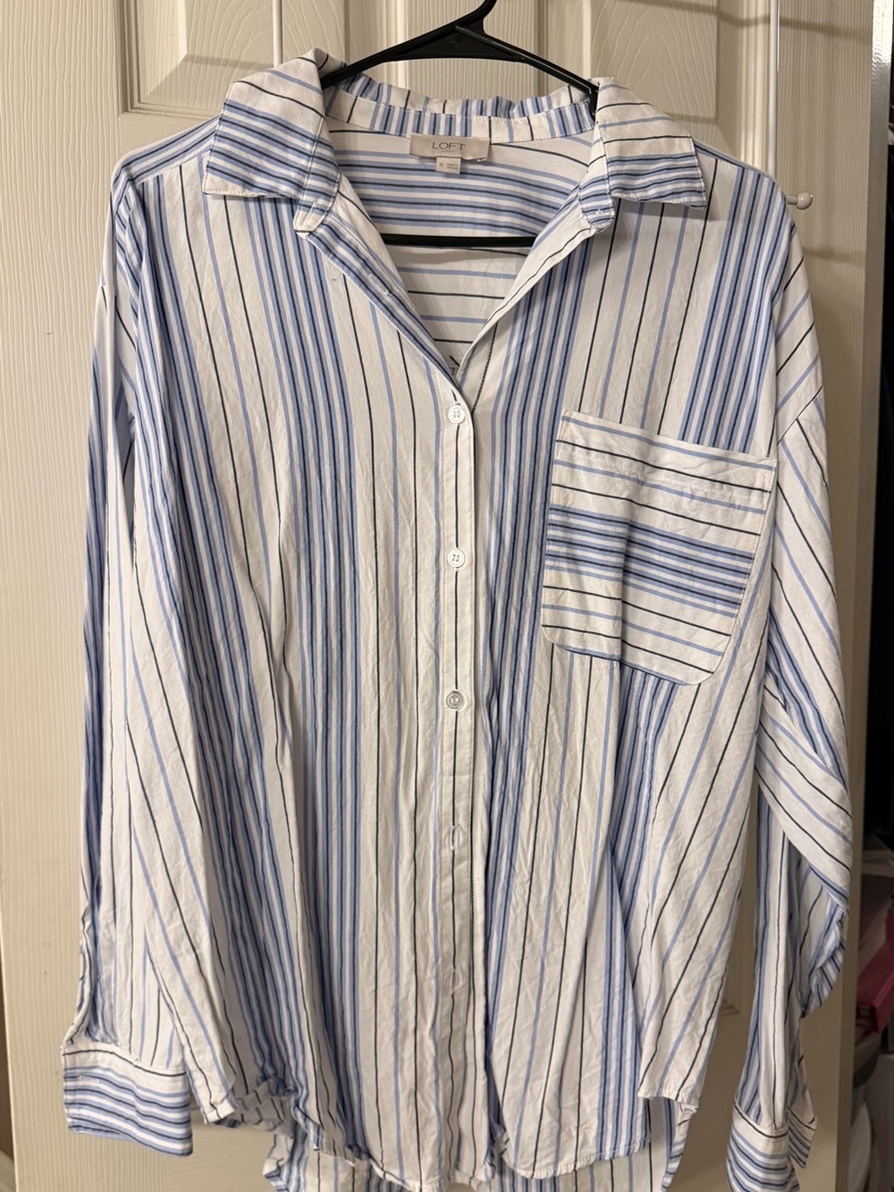 LOFT Women’s Blue & White Striped Button-Up Shirt